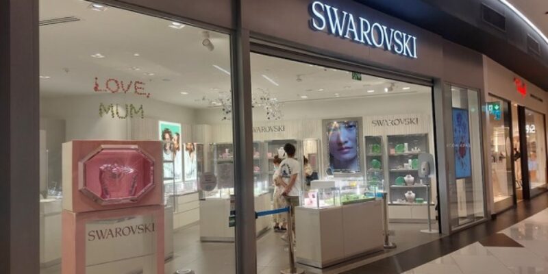 Swarovski Metropolis Mall