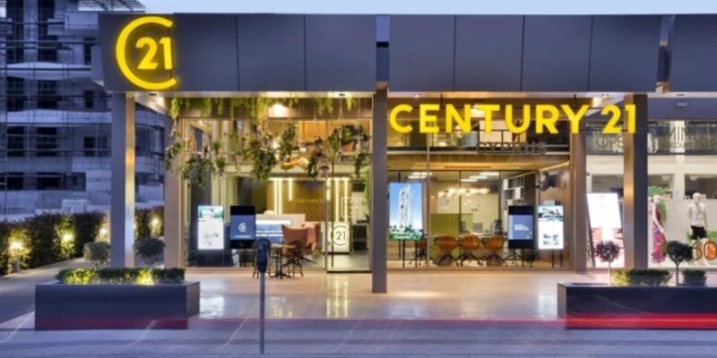 CENTURY 21