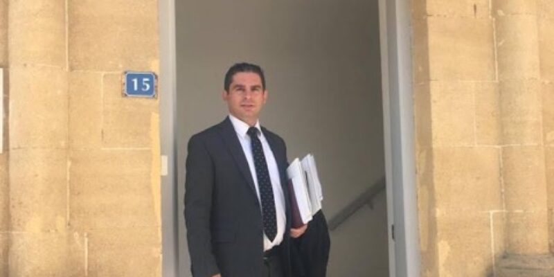 Avukat Levent Kızılduman Kıbrıs Avukatlık ve Hukuk Ofisi Cyprus Law Firm