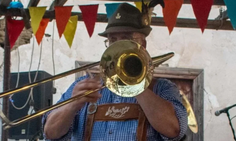 Oktoberfest Celebration to Begin with Bavarian Tunes